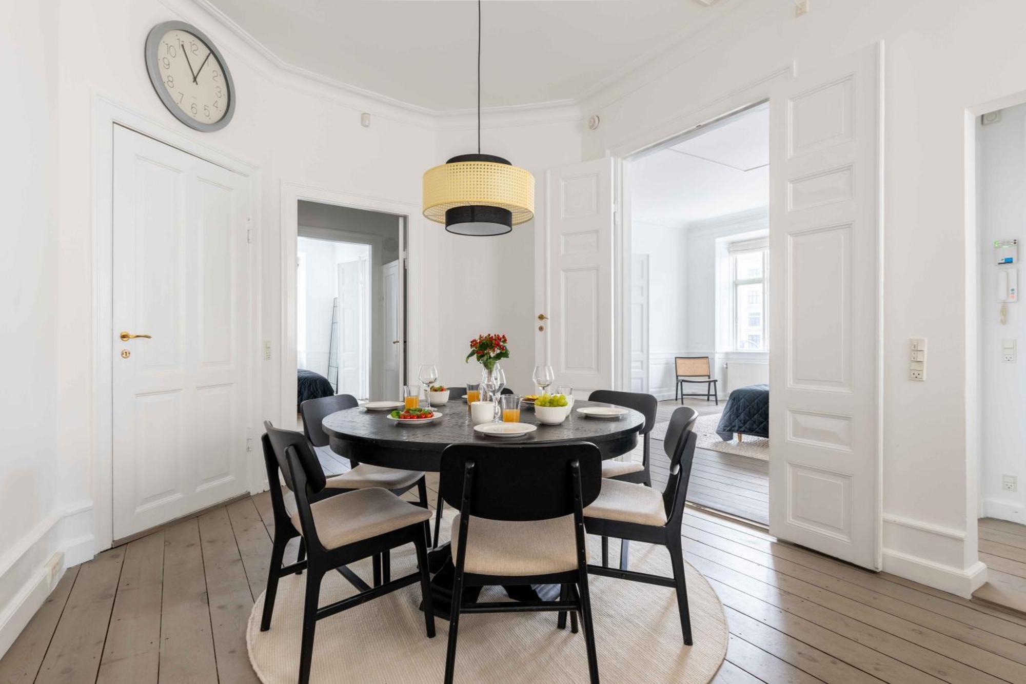 Chic Apartment In Vibrant Area By Copenhagen Canals Koppenhága Kültér fotó